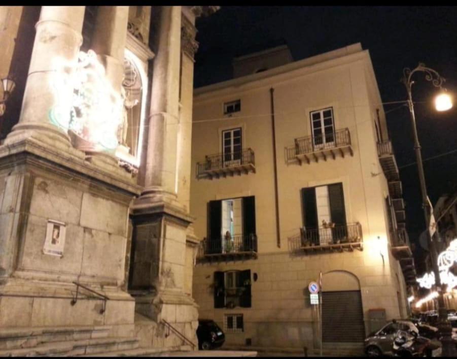 La Dimora Della Kalsa Apartment Palermo Luaran gambar