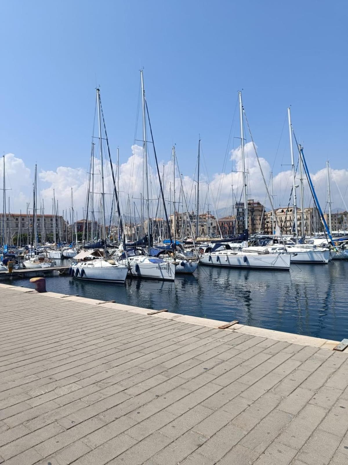 La Dimora Della Kalsa Apartment Palermo Luaran gambar